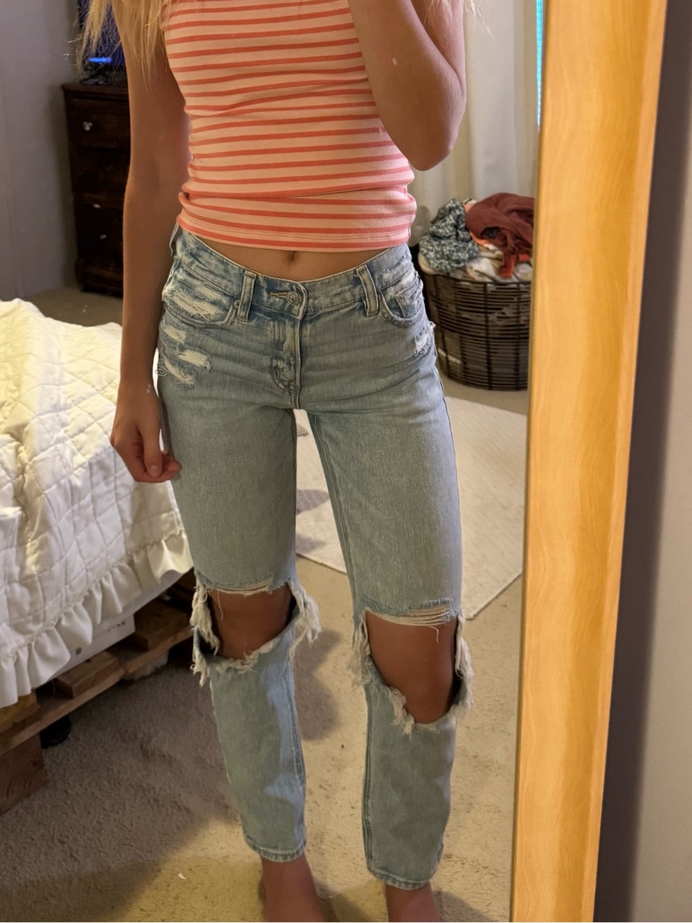 American Eagle Super High Rise Ankle Straight Jeans
